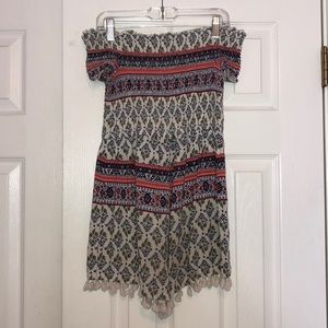 Kids L 10-12 off shoulder romper